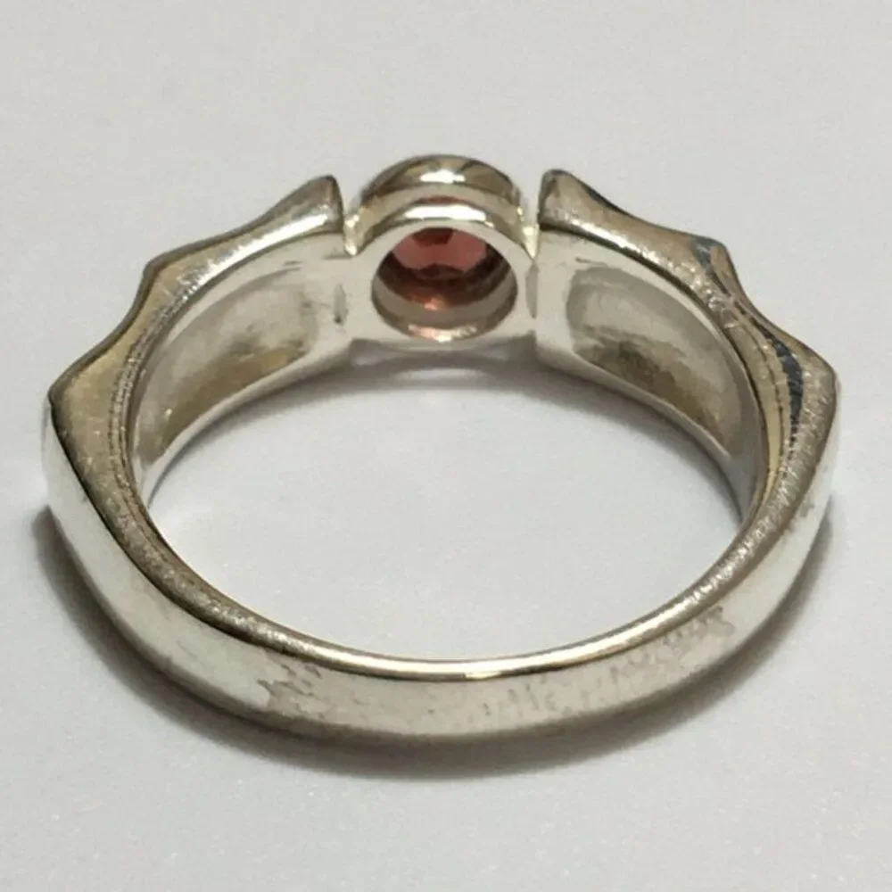 Garnet Ring Size 8.25 Sterling Silver 925 Scalloped Band Red January Birthstone